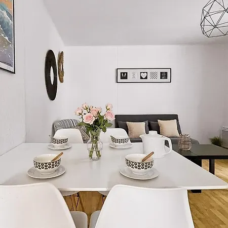 Maison Cosy, Terrasse, Jardin, Piscine Et Parking Appartement *