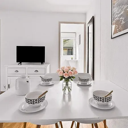 Maison Cosy, Terrasse, Jardin, Piscine Et Parking Appartement *